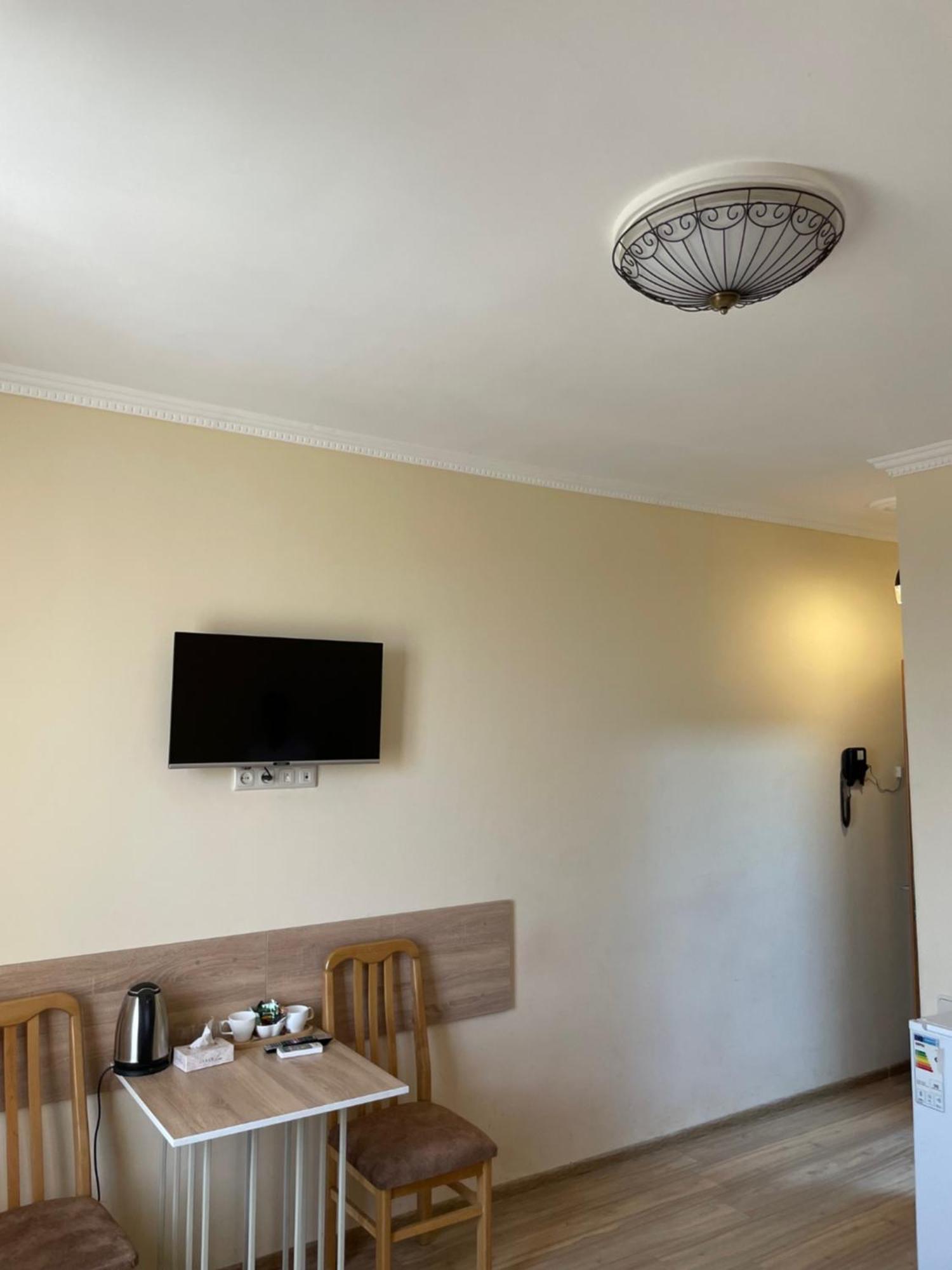 Decca Hotel Yerevan Luaran gambar