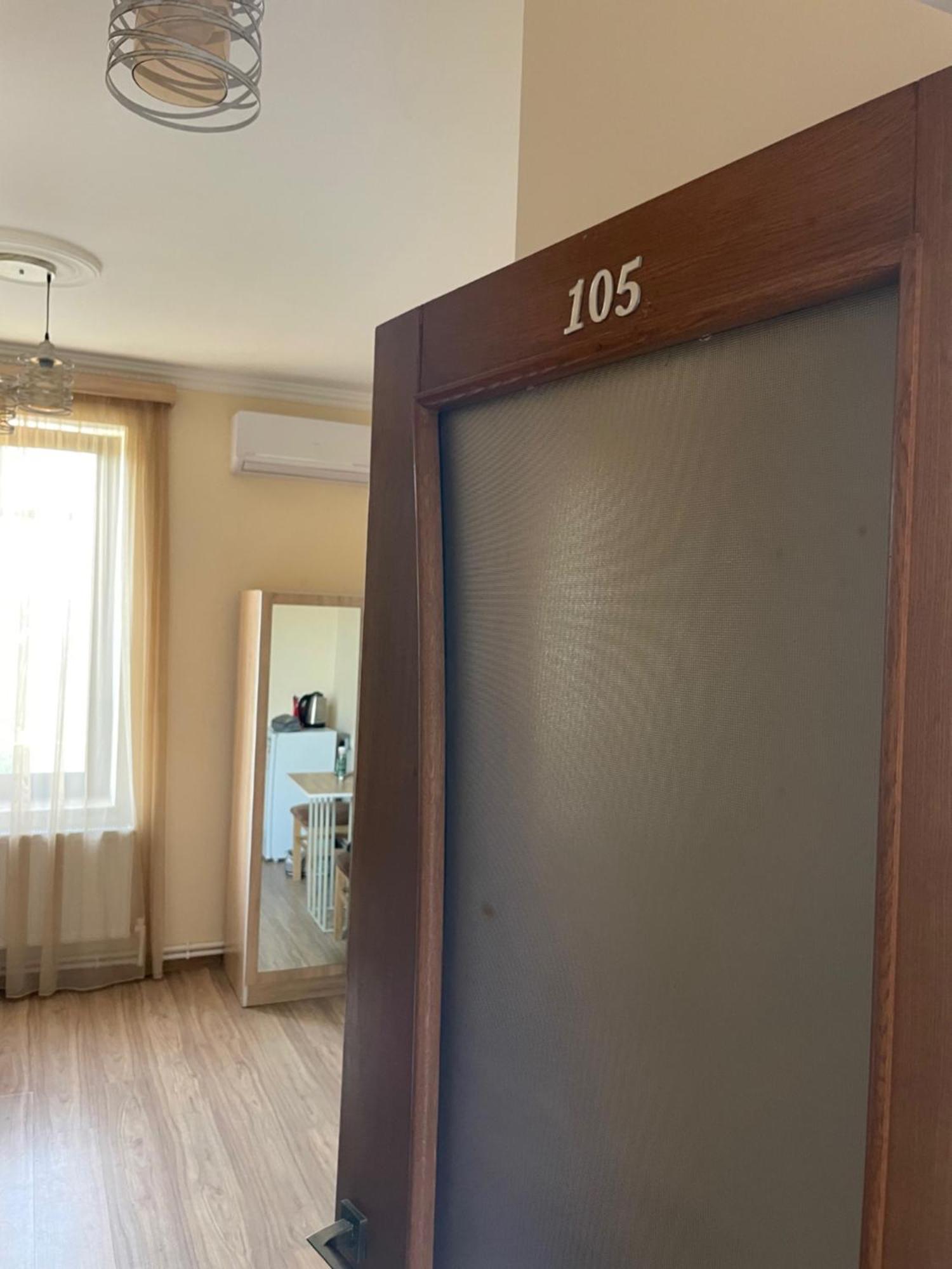 Decca Hotel Yerevan Luaran gambar