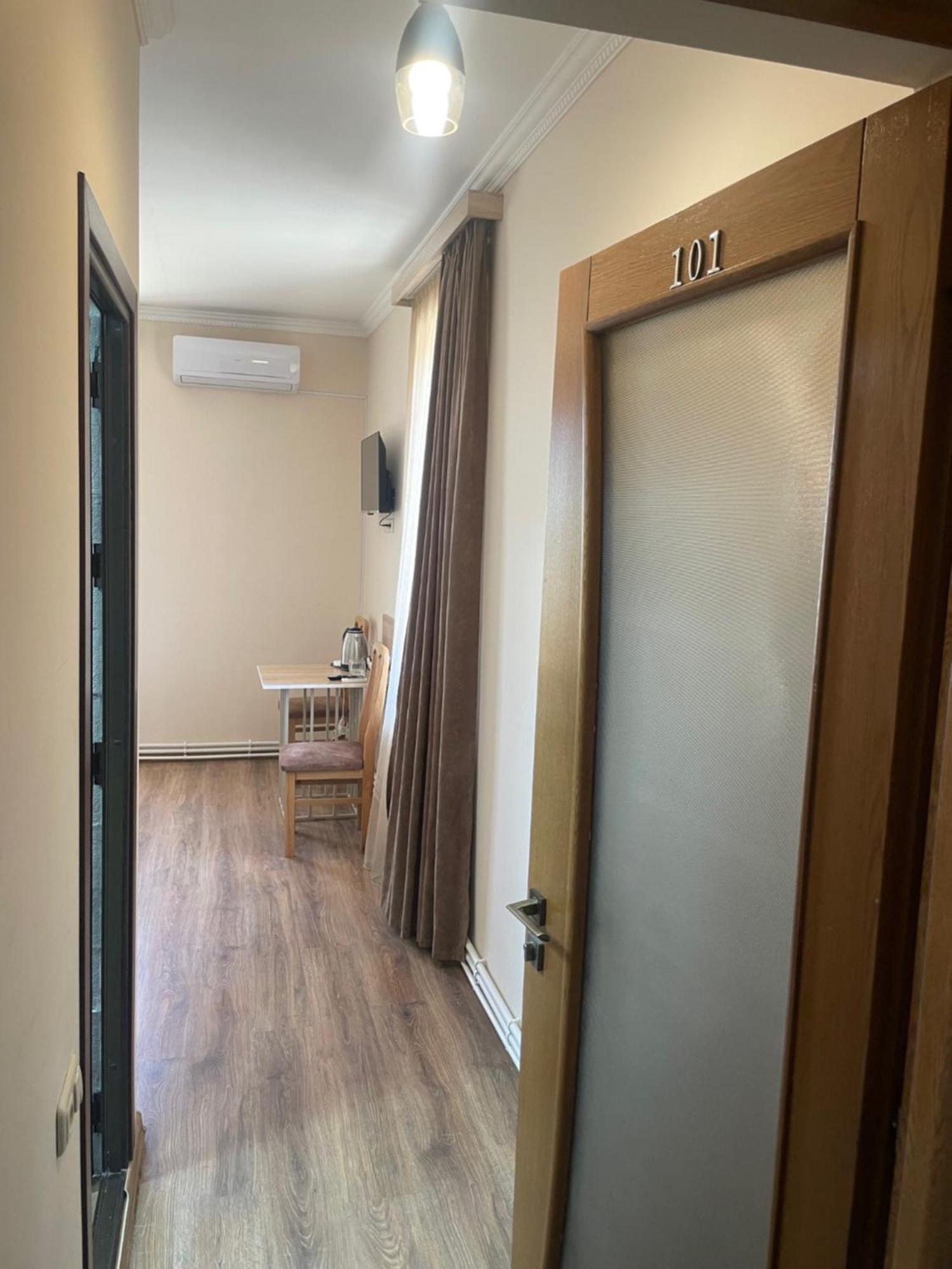 Decca Hotel Yerevan Luaran gambar