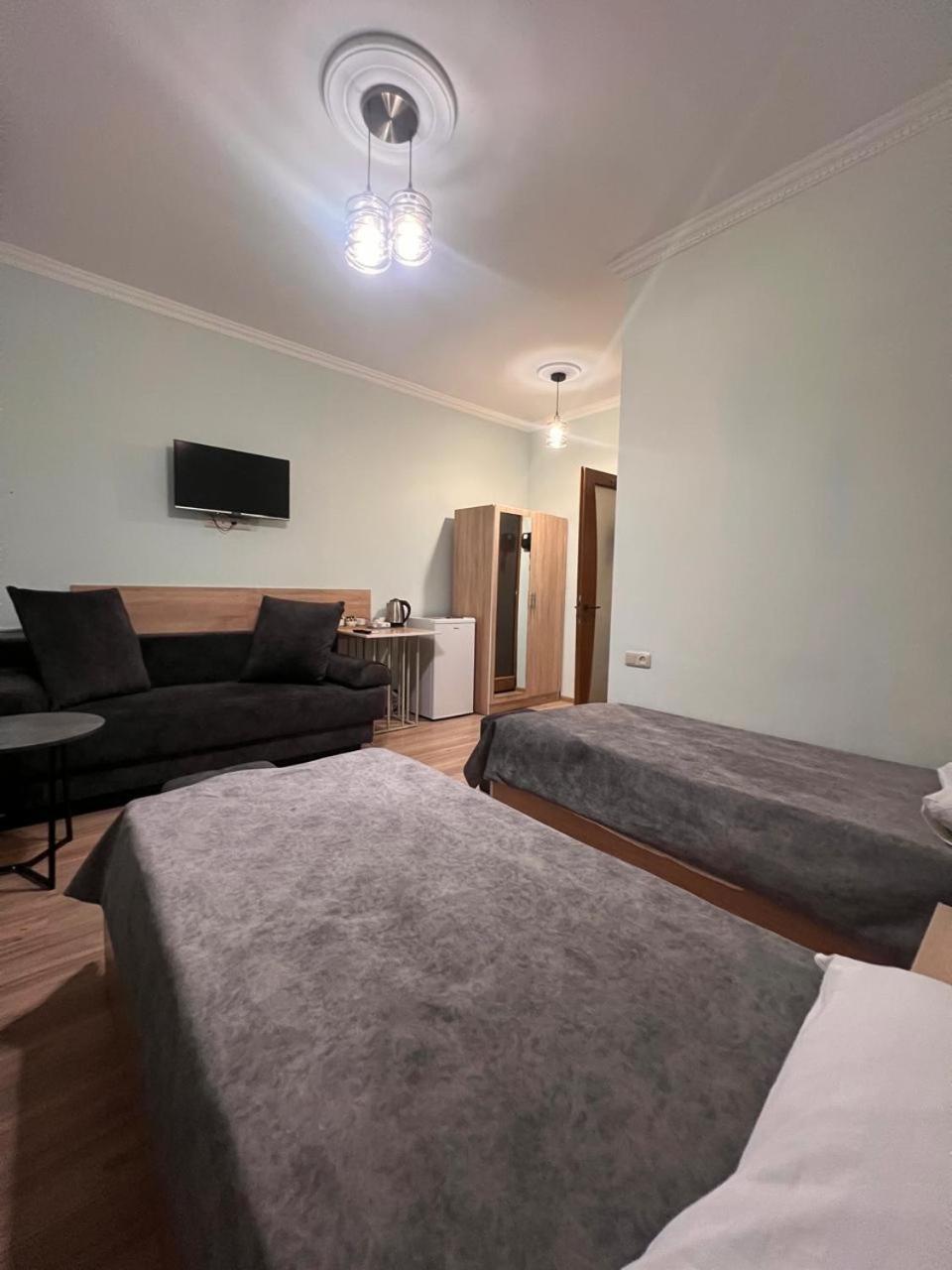 Decca Hotel Yerevan Luaran gambar